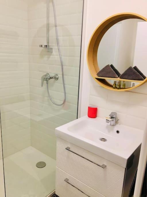 "Axel 8" Studio Proche Gare Avec Balcon Apartment Sete Bagian luar foto